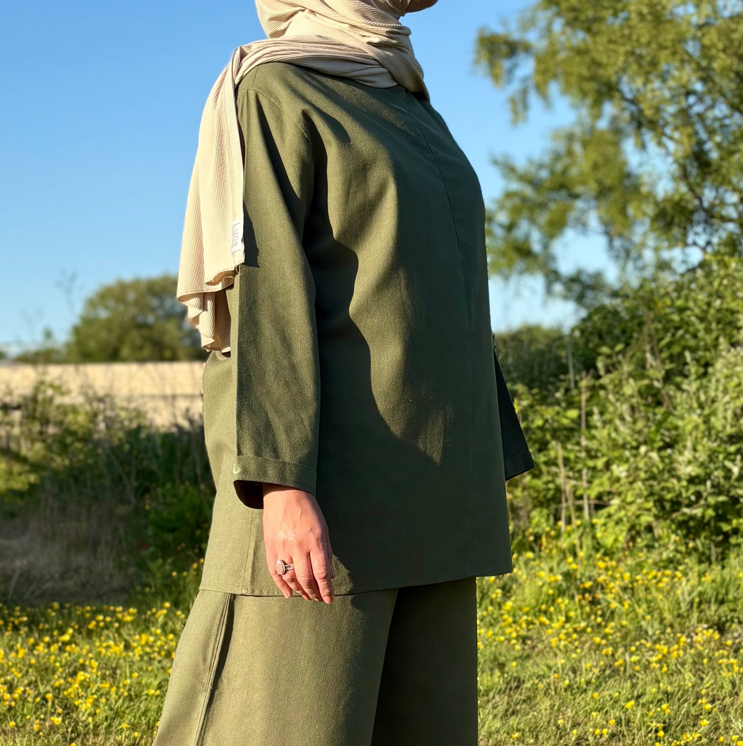 Linen Flowy zip Top
